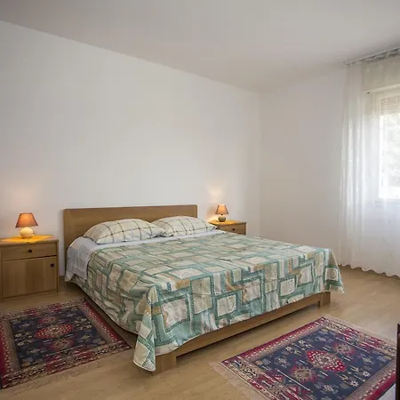 Appartamento Suzana 157